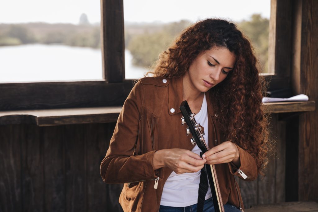 Guitar String Maintenance