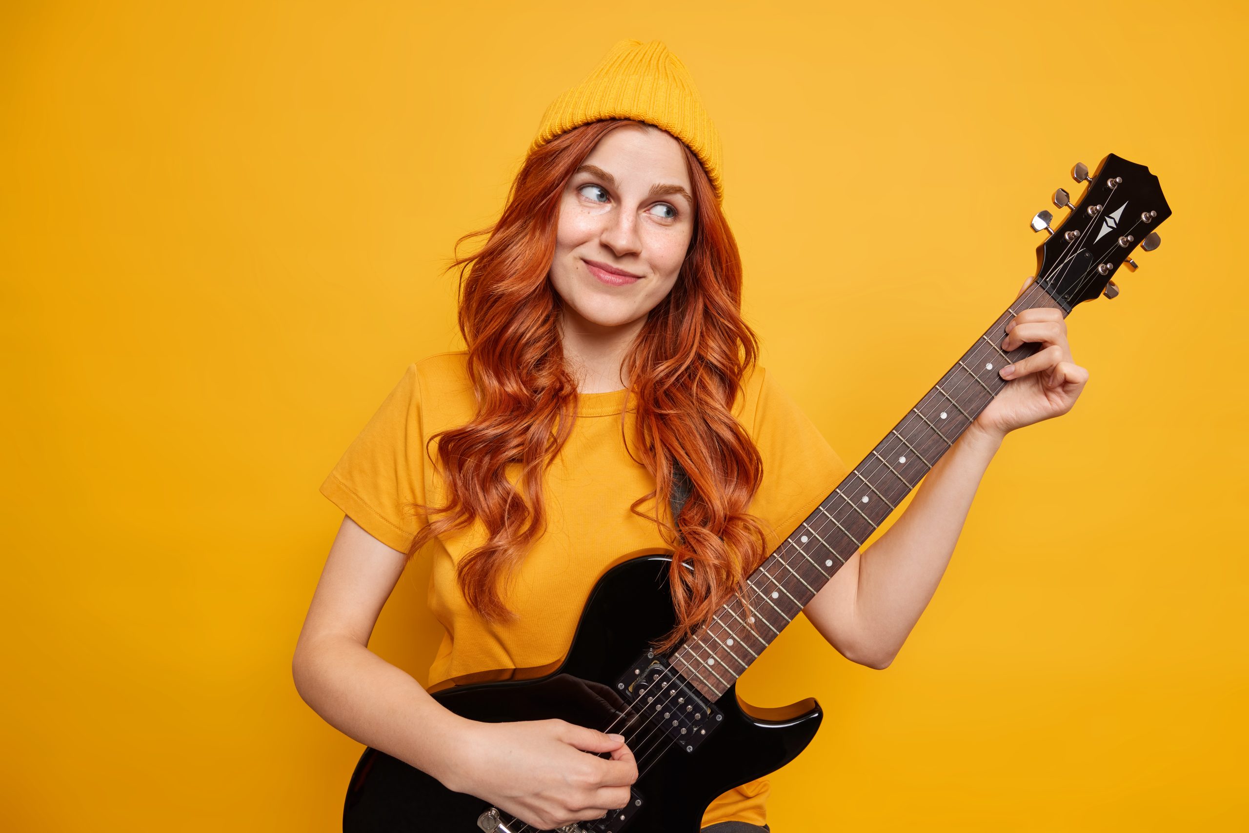 Easy Steps to Play Electric Guitar